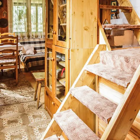 2 Bedroom Lovely Home In Barczewo Bogdany