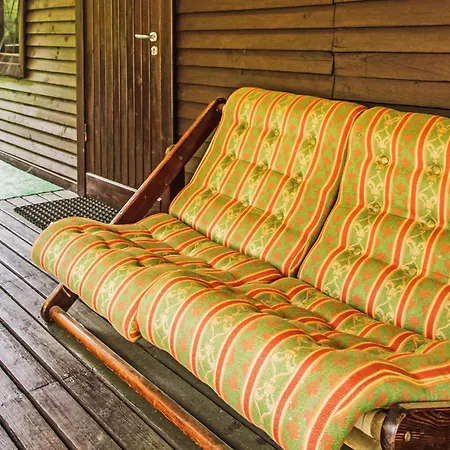 2 Bedroom Lovely Home In Barczewo *